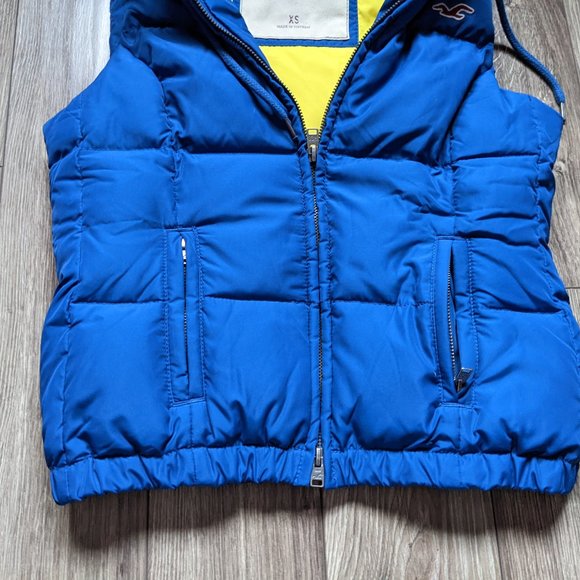 EUC (XS) - HOLLISTER Down Vest - Picture 2 of 9